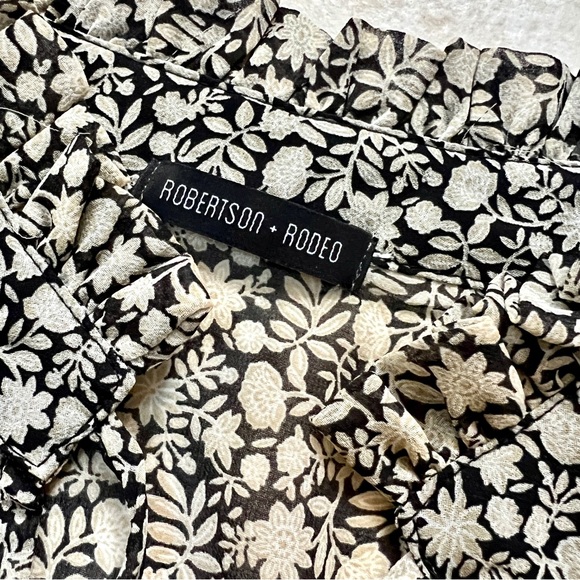 NWOT Robertson + Rodeo Black/Beige Floral Blouse - Picture 10 of 13